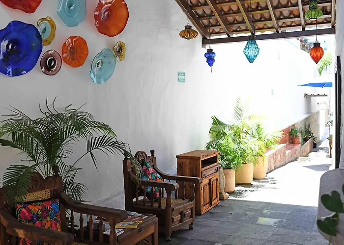 LGBTQ Hotel&Suites - Hacienda Vallarta
